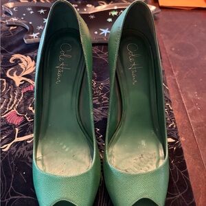 Cole Haan Women's Green Peep Toe Heels